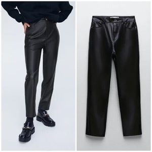 ZARA | FAUX LEATHER MOM FIT TROUSERS